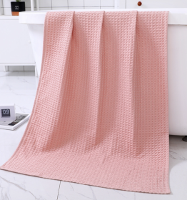 Water-absorbing  Quick-drying Pure Cotton Waffle Bath Towel (Option: Pink-70x140cm)